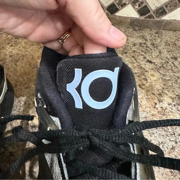 Nike KD 15 Refuge basketball sneakers Men’s 8.5 Black Muliticolor - Picture 6 of 8